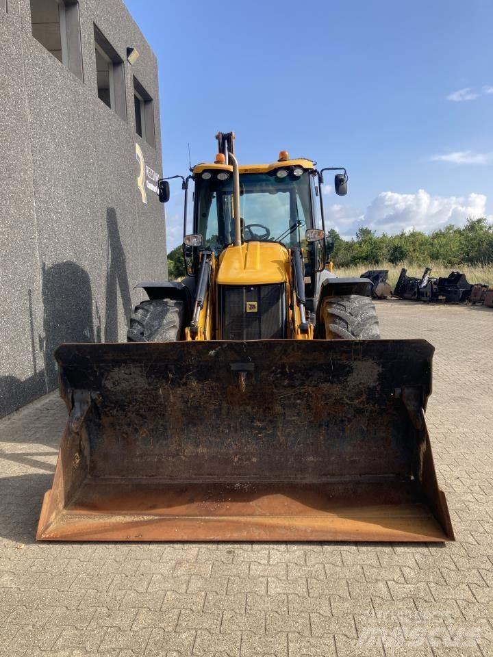 JCB 4CX Backhoe