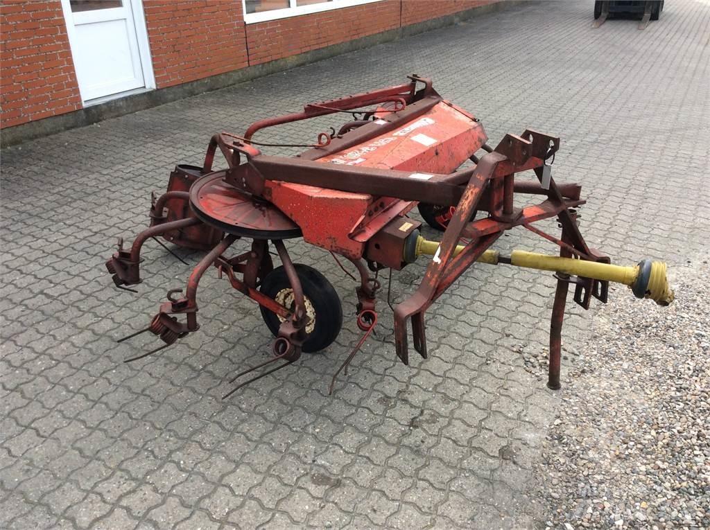 JF 320 RIVE Rakes and tedders