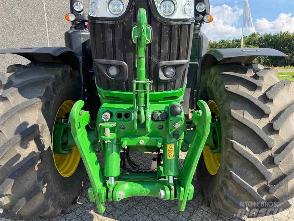 John Deere 6250R Tractors