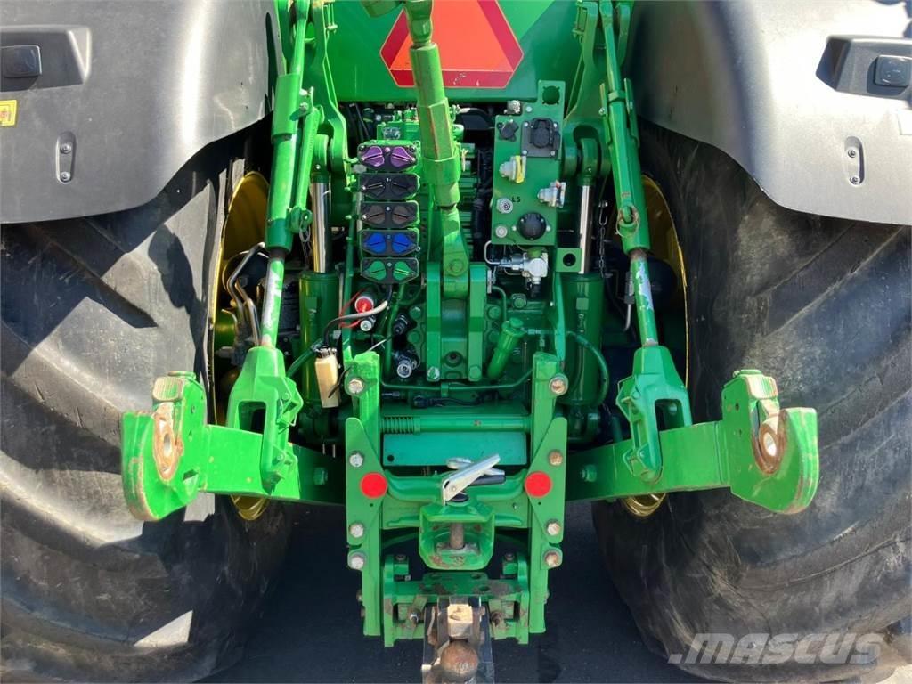 John Deere 8400R Tractors