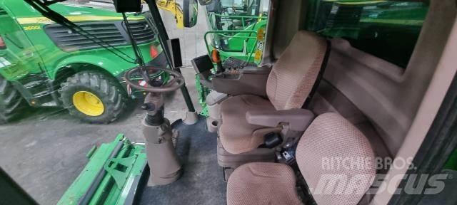 John Deere T660I Combine harvesters
