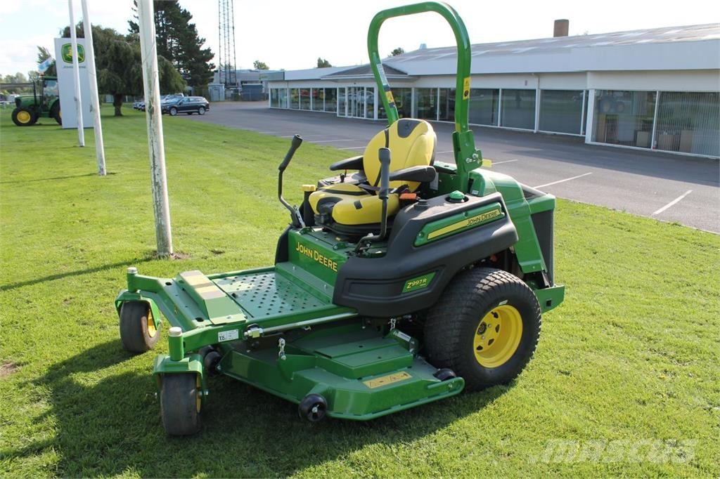 John Deere Z997R Compact tractors