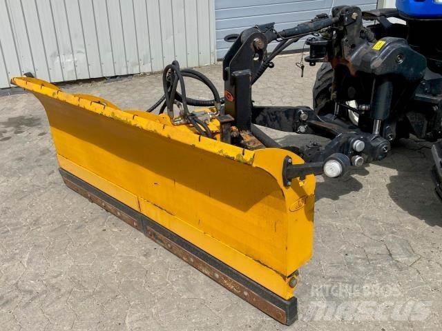 JST 1750 SNEPLOV Snow blades and plows