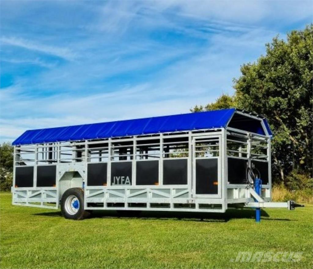 Jyfa BTR700 Livestock transport