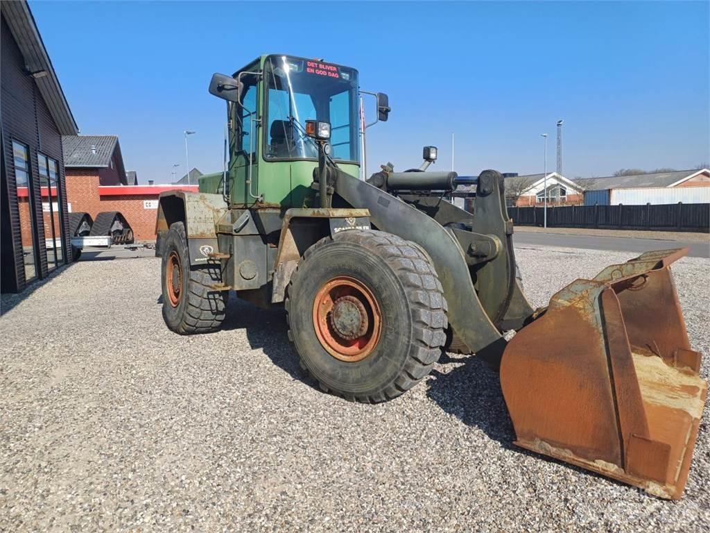Komatsu WA270 Wheel loaders