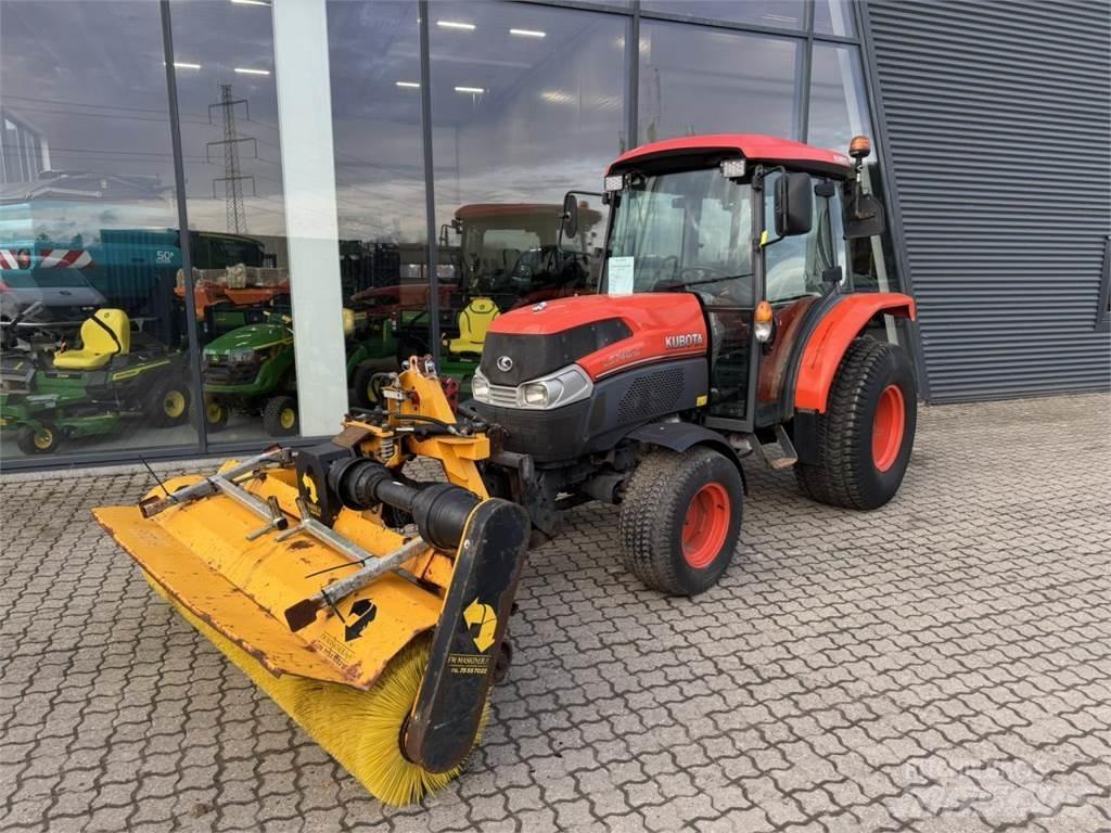 Kubota 5740 Compact tractors