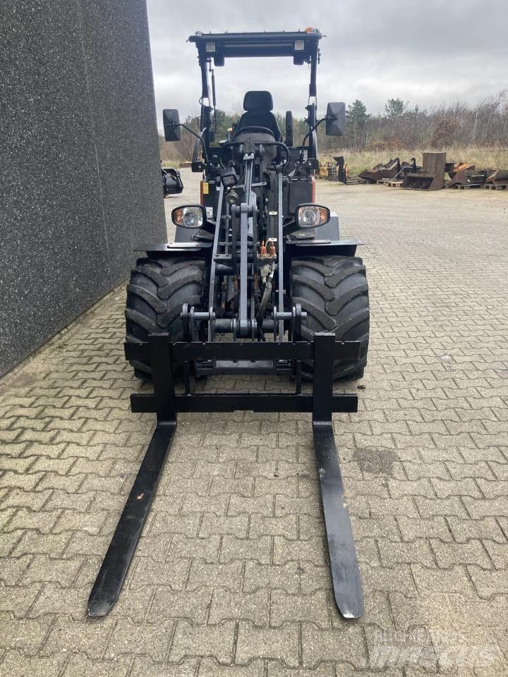 Kubota RT280 Mini loaders