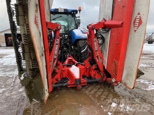 Kuhn FC10030D Swathers
