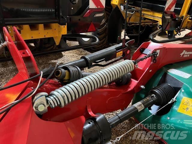 Kverneland 2840 Swathers