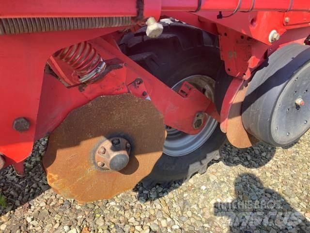 Kverneland 8 RK Sowing machines