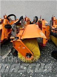 Nesbo HF1600S Sweepers