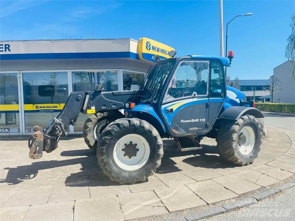 New Holland LM435 Telescopic handlers
