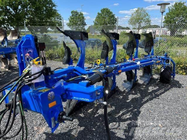 New Holland PHVH4 Reversible ploughs