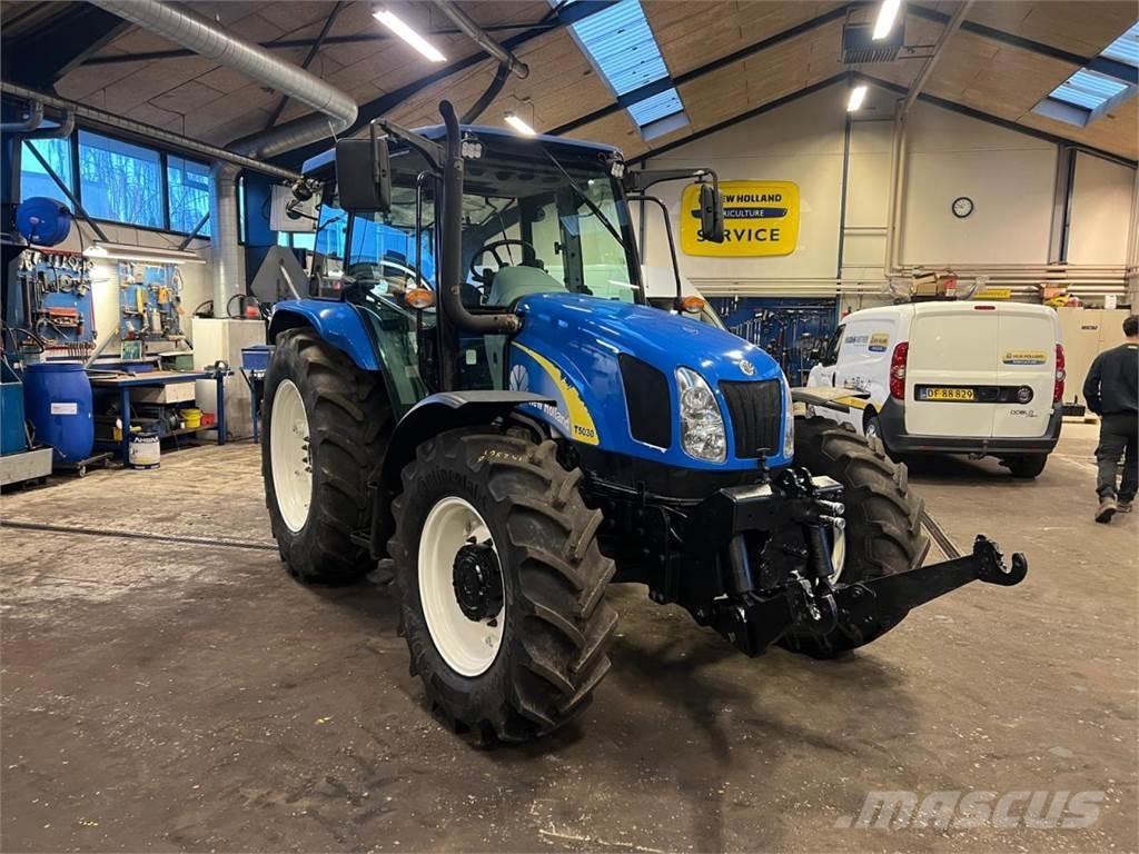 New Holland T5030 Tractors