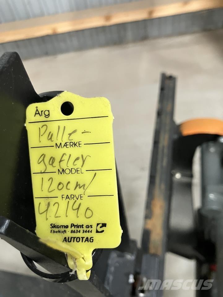  PALLEGAFLER Front loaders and diggers