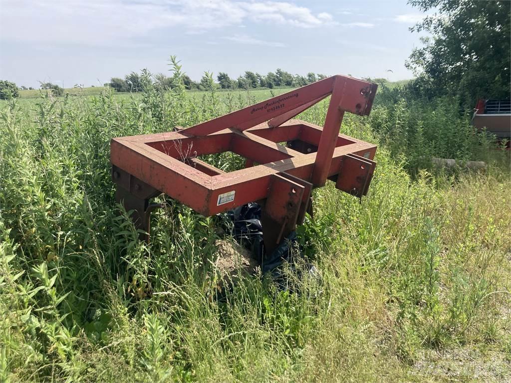 Præstbro 3 TANDS Chisel ploughs