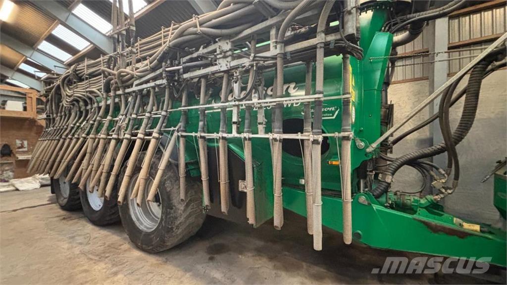 Samson SBX 2 30 Fertilizer sprayers