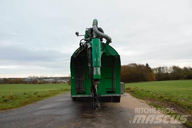 Samson SG 23 Slurry tankers
