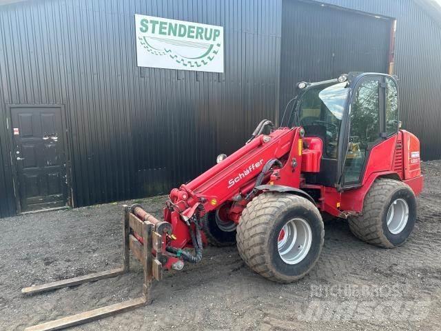 Schäffer 4580 Mini loaders