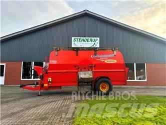 Seko 600/200 Forage wagons