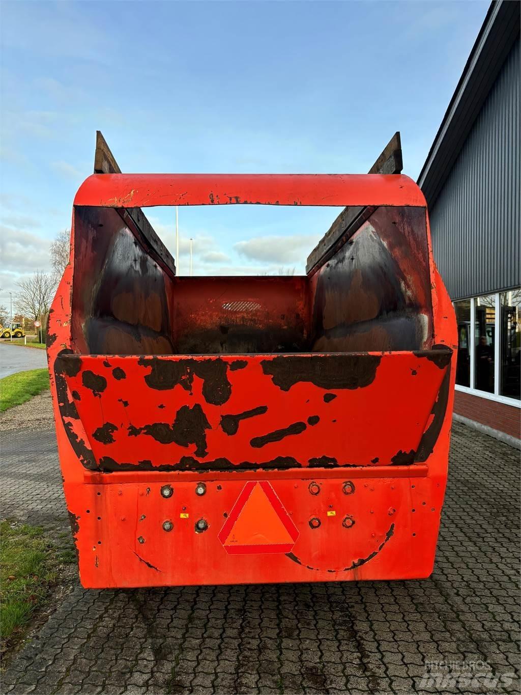 Seko 600/200 Forage wagons