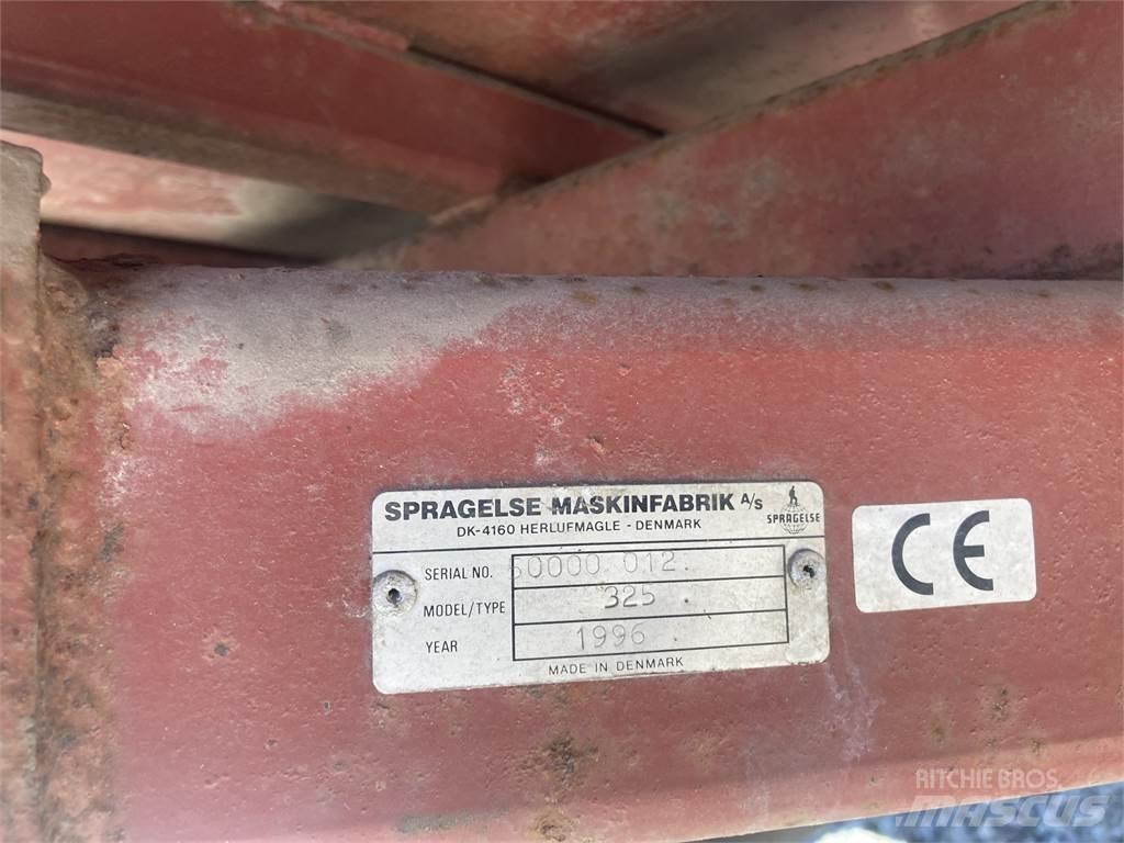 Spragelse 325 Bale trailers