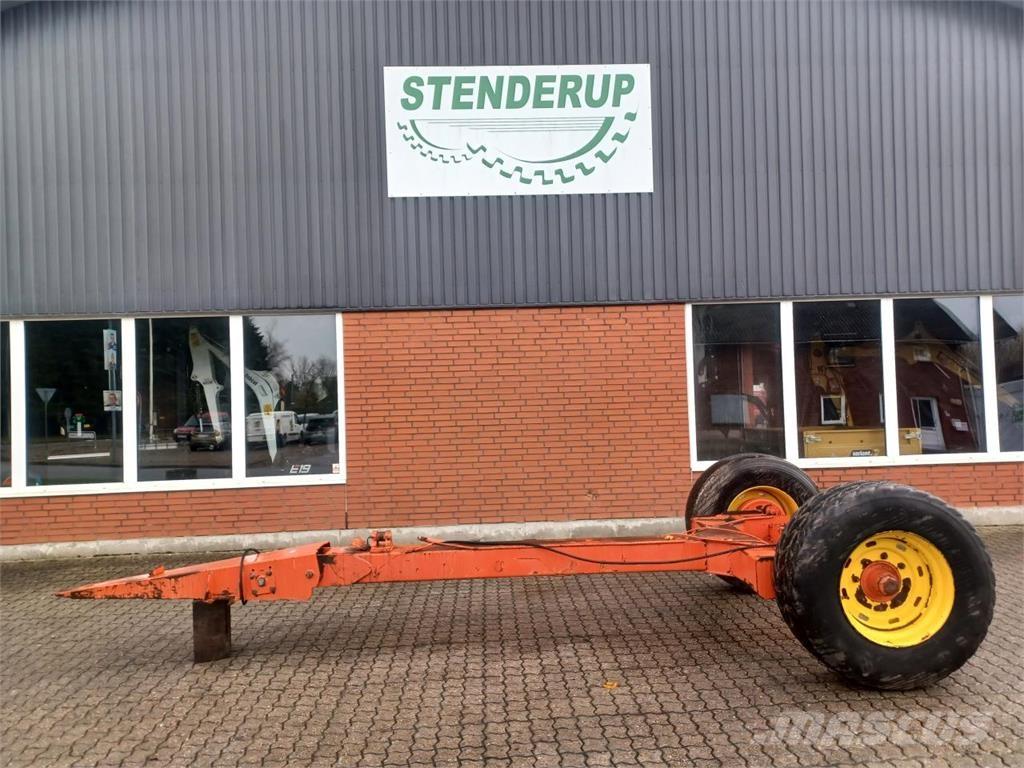  UNDERVOGN NR. 86 Tipper trucks