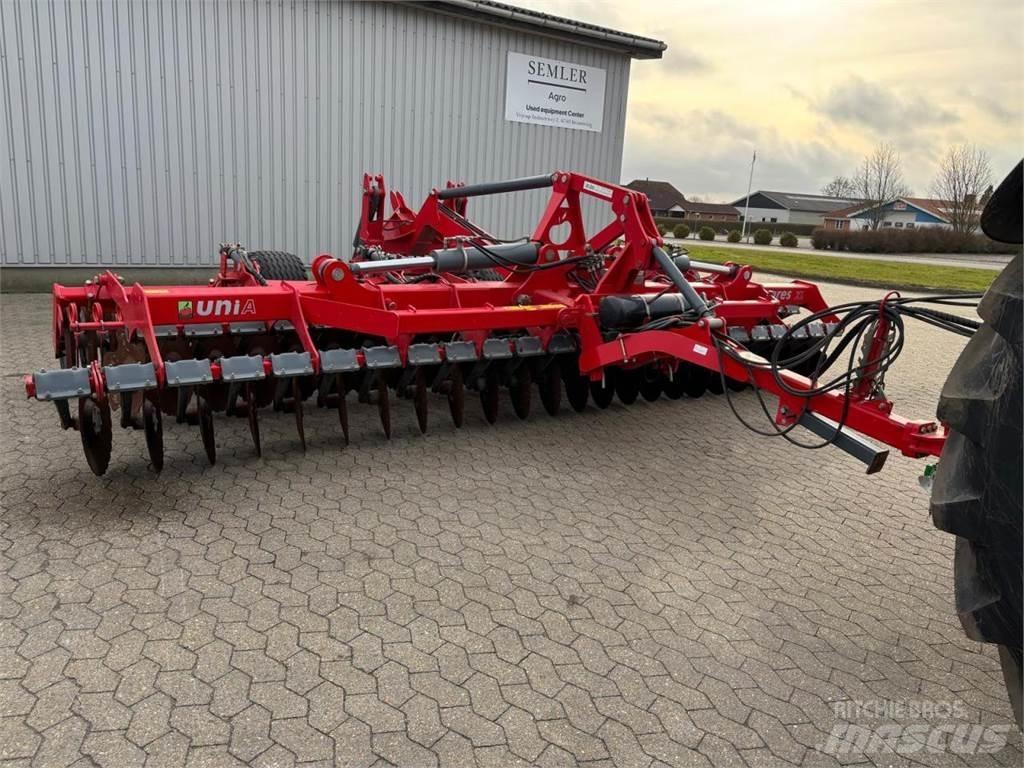 Unia 6M Disc harrows