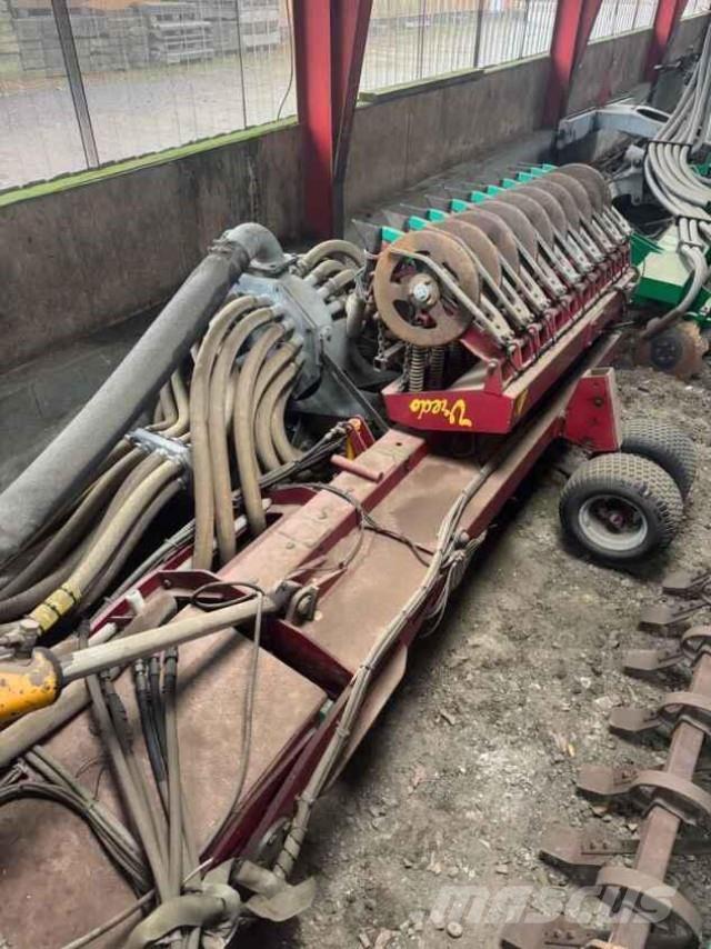 Vredo 12 Fertilizer sprayers