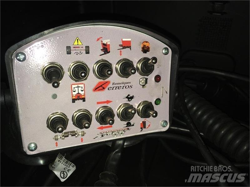  - - -  Herreros Feed mixer