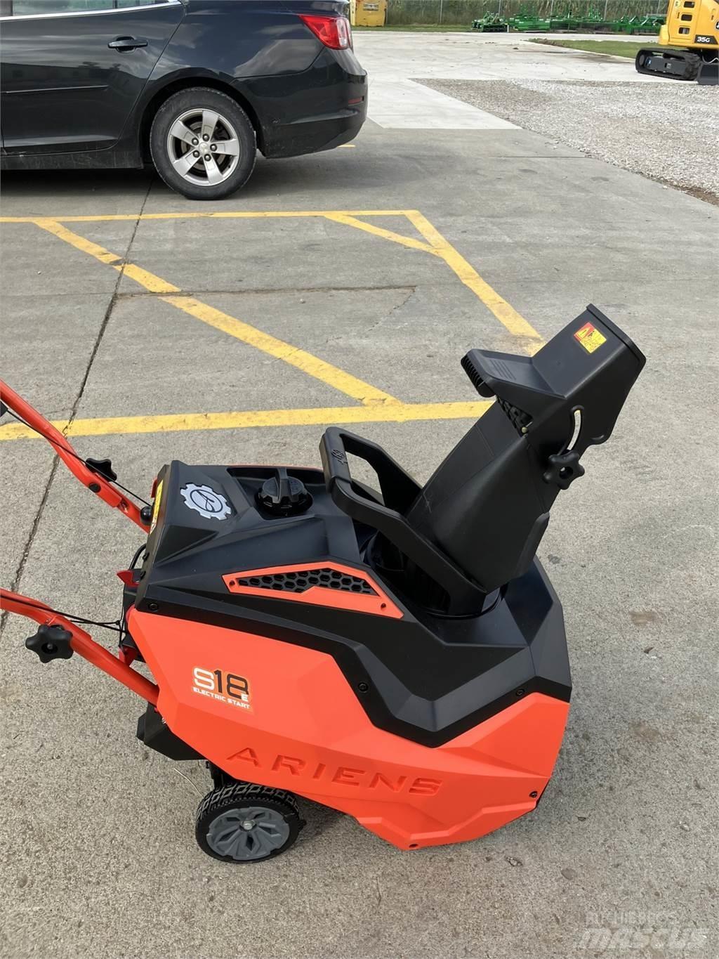 Ariens 938027 Snow throwers