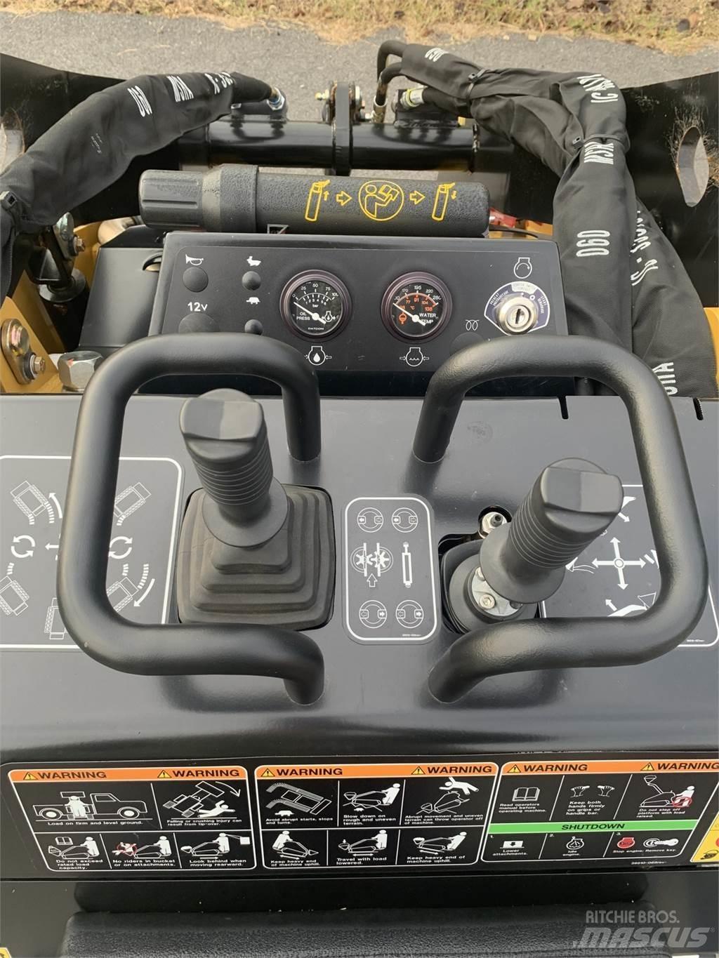 Boxer 700HDX Mini loaders