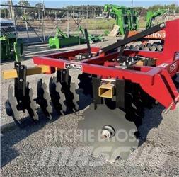 Brown BDC-600 Disc harrows