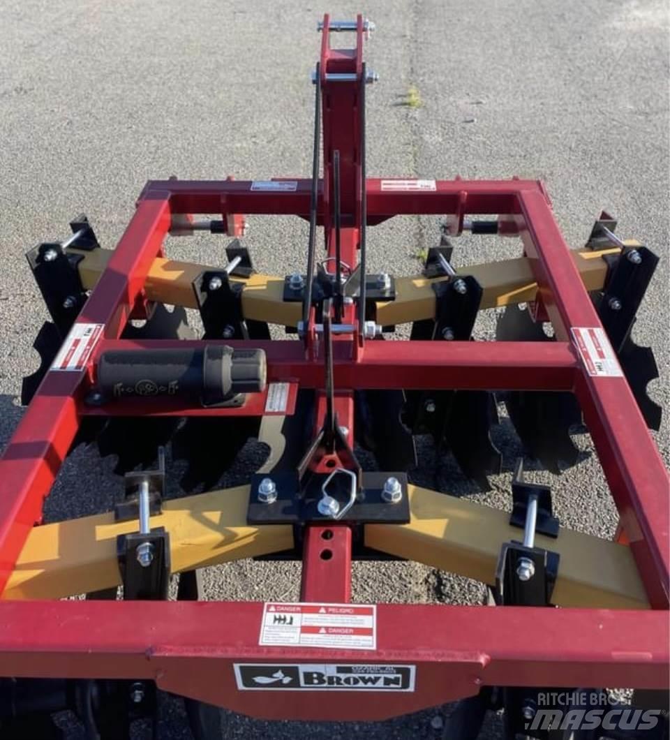 Brown BDC-600 Disc harrows