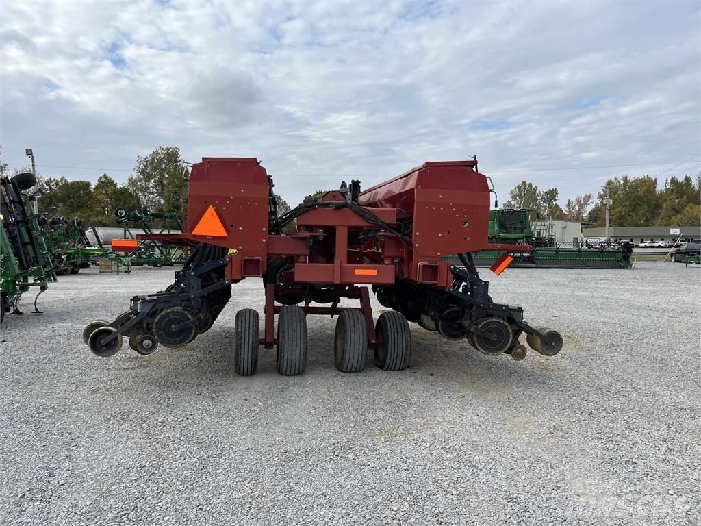 Case IH 5500 Drills