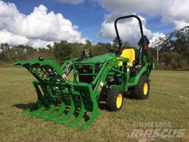 John Deere 1025R Compact tractors