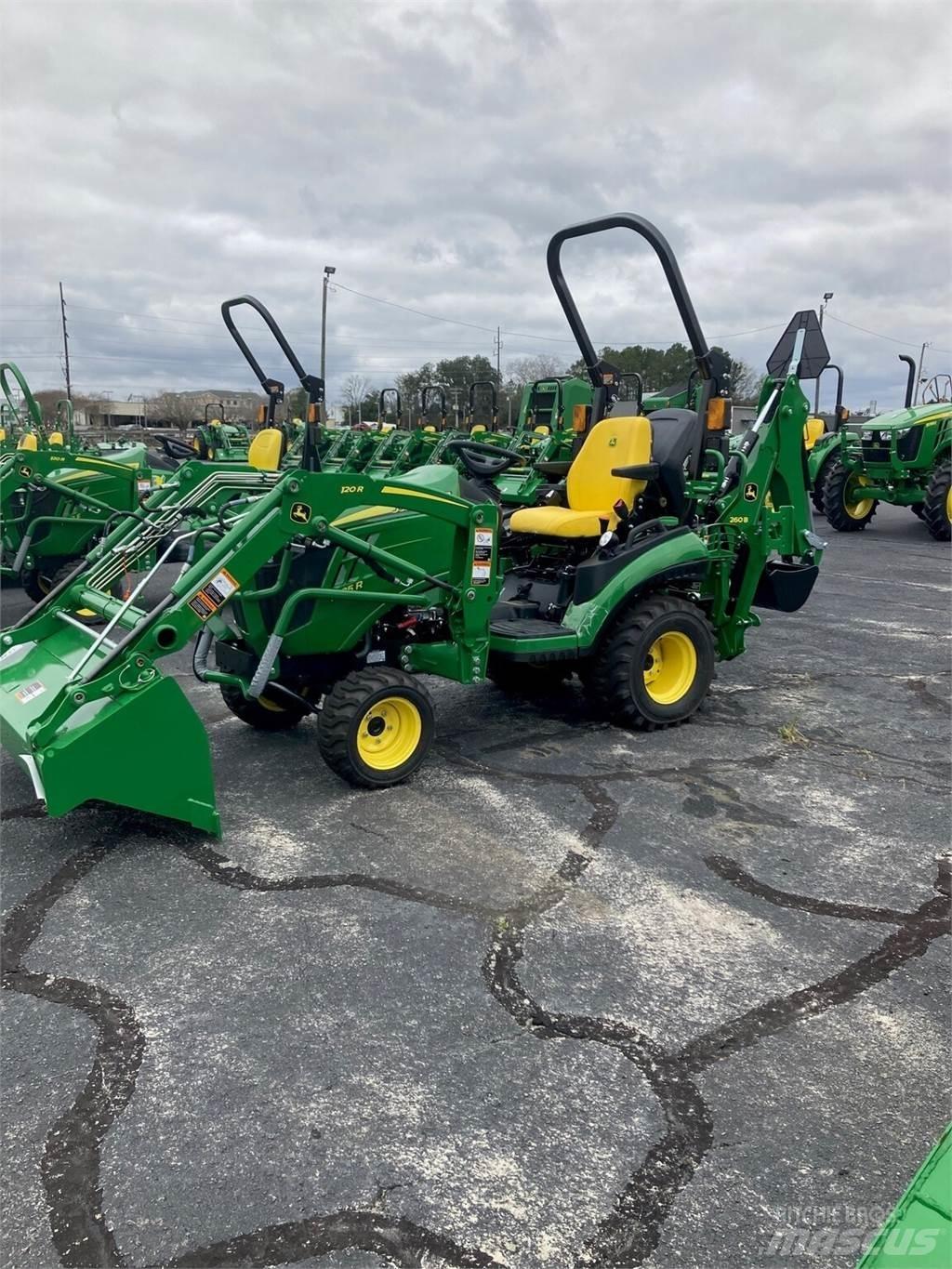 John Deere 1025R Compact tractors