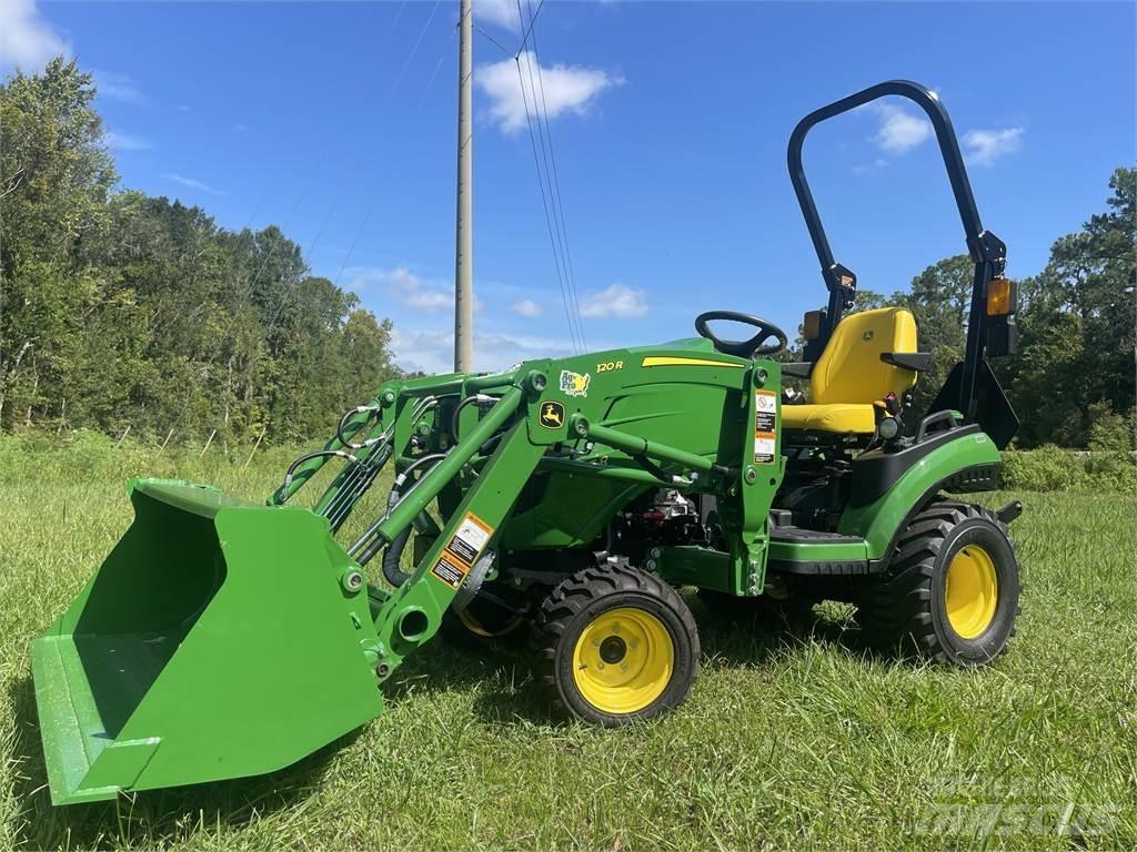 John Deere 1025R Compact tractors