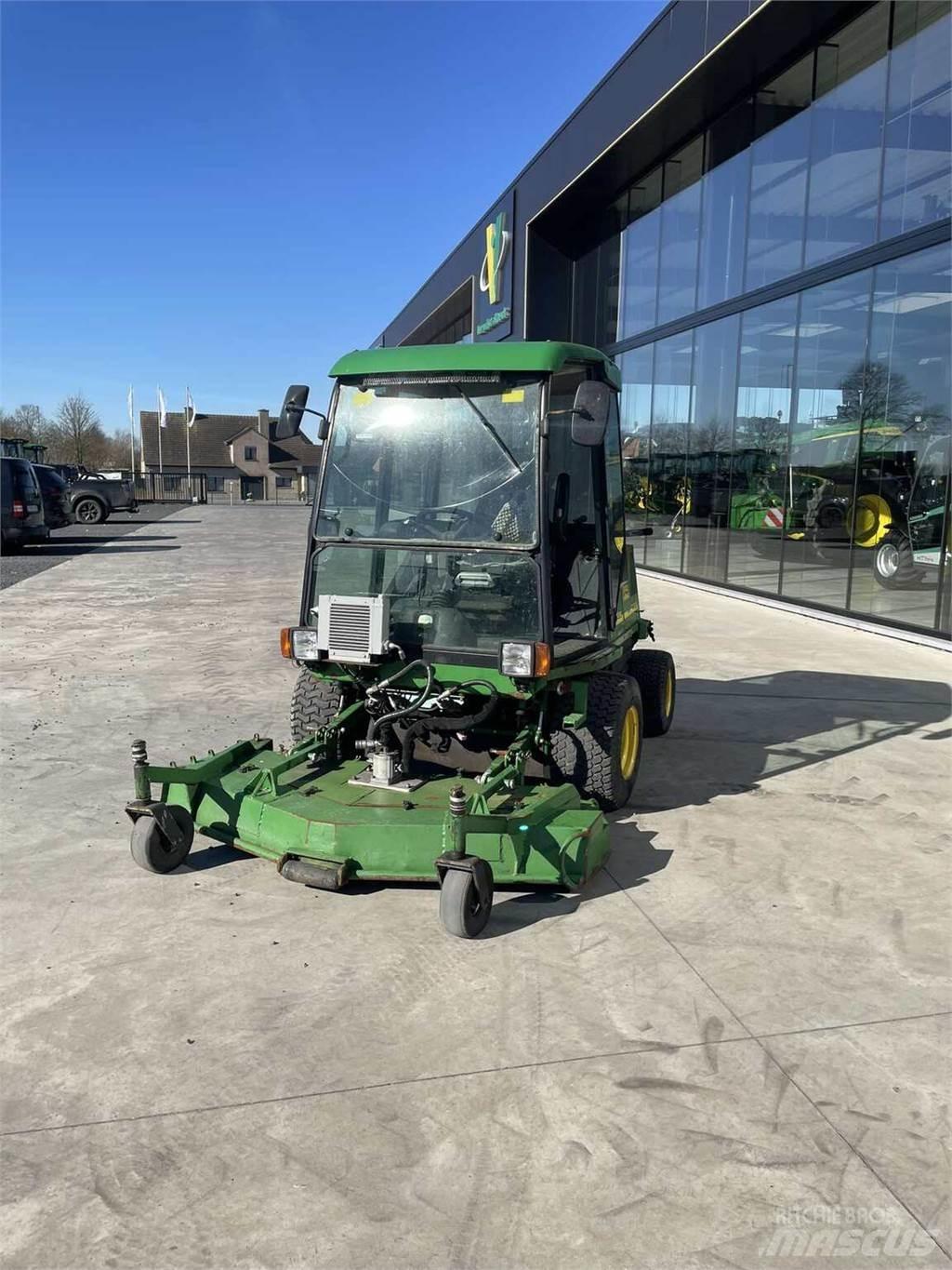 John Deere 1505 Riding mowers