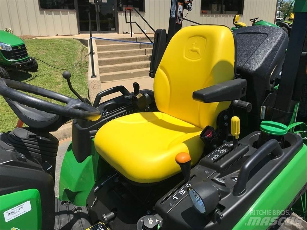 John Deere 2025R Compact tractors