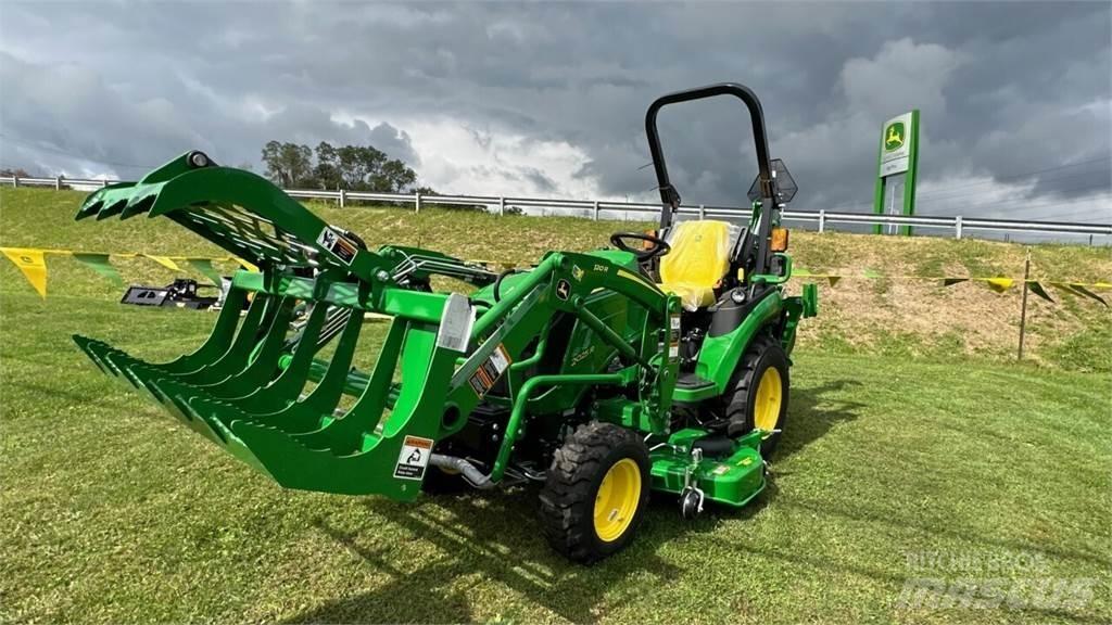 John Deere 2025R Compact tractors