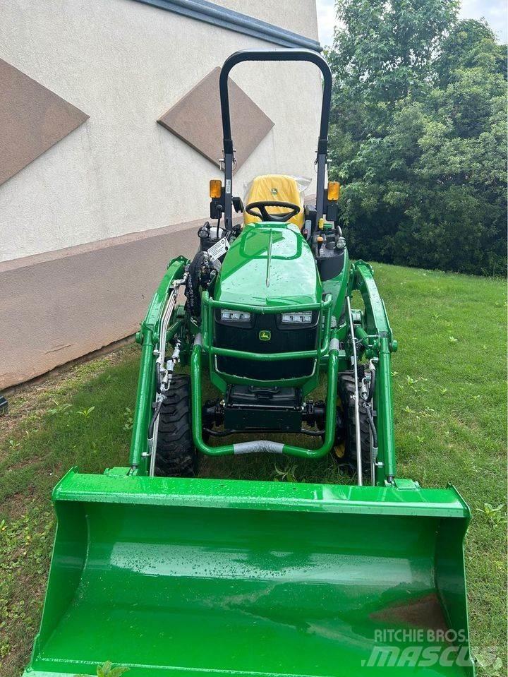 John Deere 2025R Compact tractors