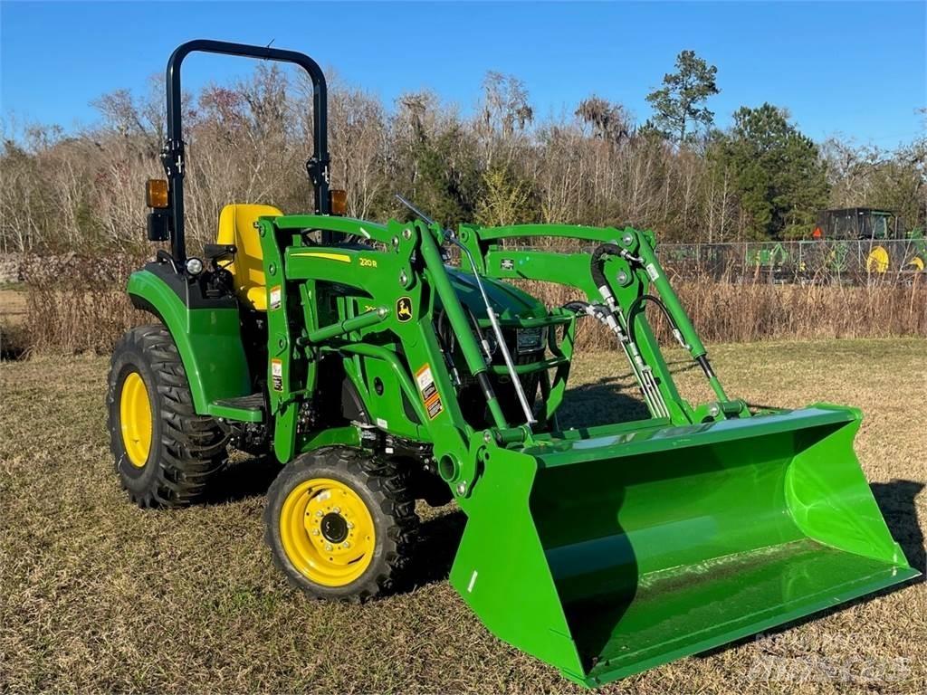 John Deere 2038R Compact tractors