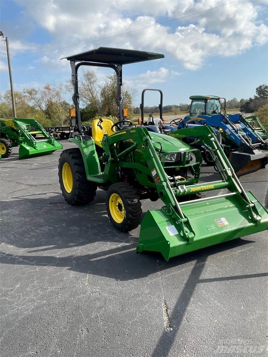 John Deere 3025E Compact tractors