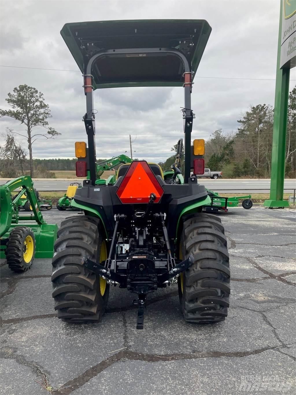 John Deere 3025E Compact tractors