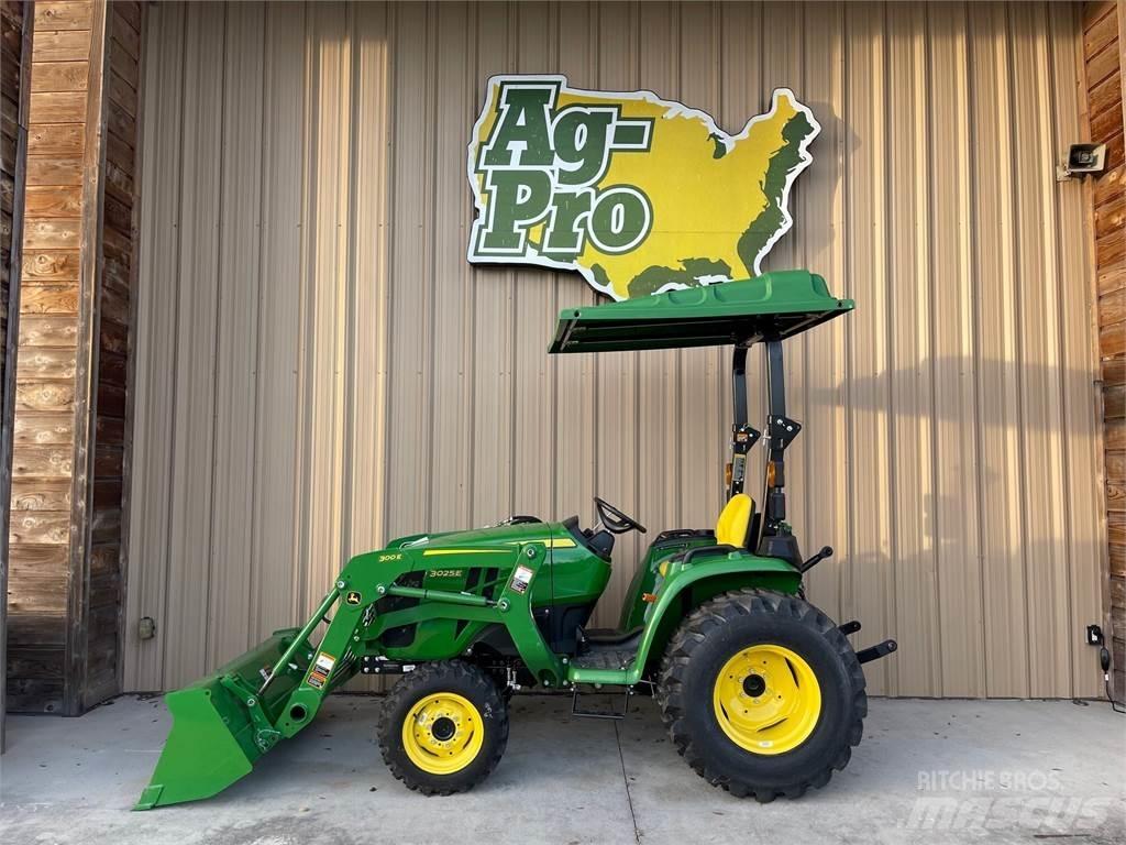 John Deere 3025E Compact tractors