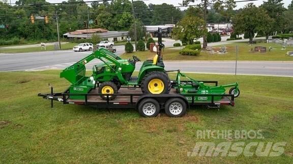 John Deere 3038E Compact tractors