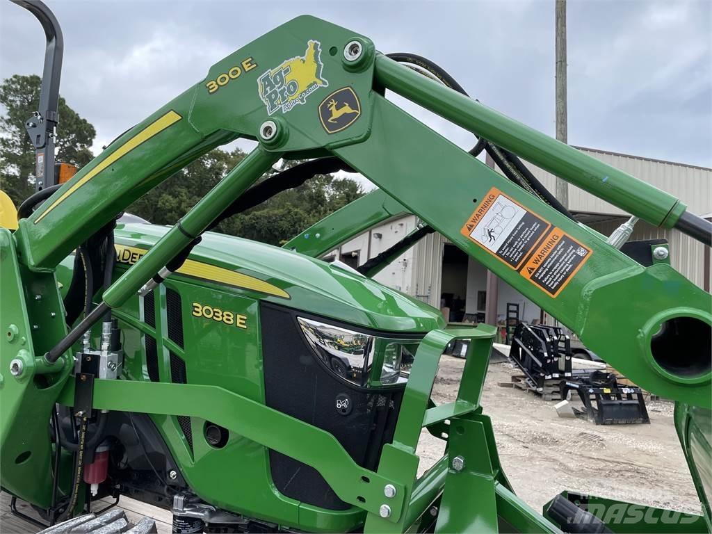 John Deere 3038E Compact tractors
