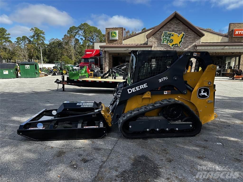 John Deere 317G Mini loaders