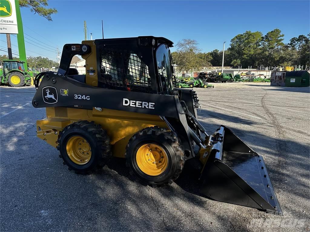 John Deere 324G Skid steer loaders